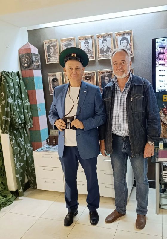 Дмитрий Огилец: Сегодня в Доме Ветерана с большим удовольствием встретился с моим давним другом Дмитрием Макарчуком