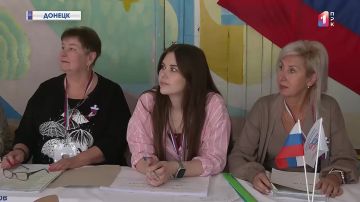 Голосование в разгаре: чем запомнился второй день выборов в ДНР?