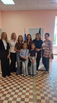 Развитие округа начинается с инициативы самих жителей! Сегодня свой гражданский долг на выборах депутатов Государственной Думы РФ исполнила инициативная группа ТОС «Возрождение» во главе с председателем — Екатериной Лисицей