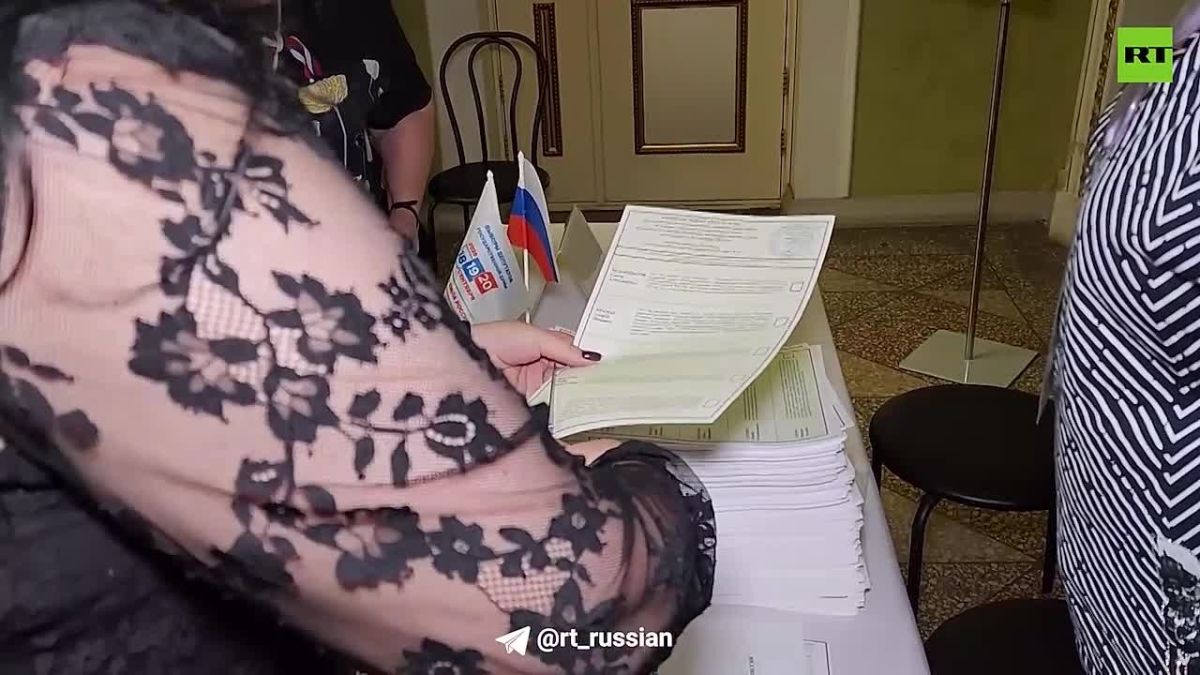 В ДНР закрылись все избирательные участки, начался подсчёт голосов