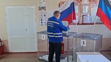 Работники скорой помощи Макеевки приняли участие в голосовании