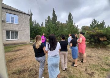 Депутат Тельмановского муниципального совета Мария Вагнер провела встречу с жителями пгт Тельманово