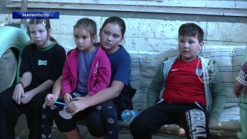 Проект «Народный тренер»: в конюшне прошёл семинар по общению с лошадьми для взрослых и детей