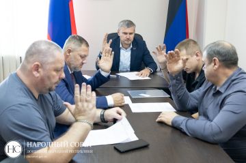 В Народном Совете обсудили продление срока «гаражной амнистии»