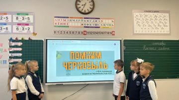Юные снежнянцы почтили память ликвидаторов Чернобыльской катастрофы