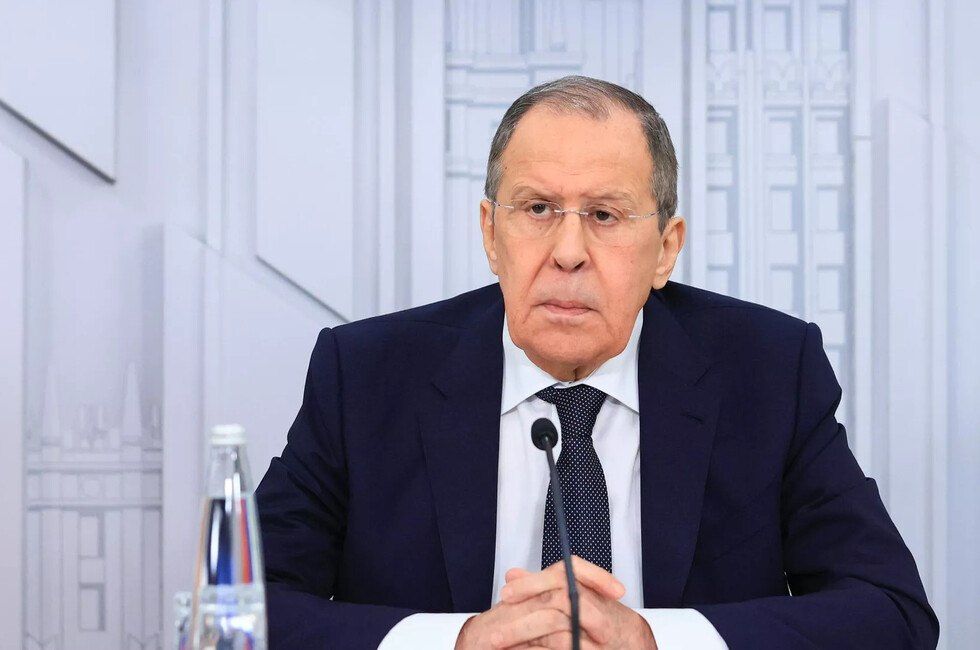 РФ не будет делать паузу в СВО на время возможных переговоров — Лавров
