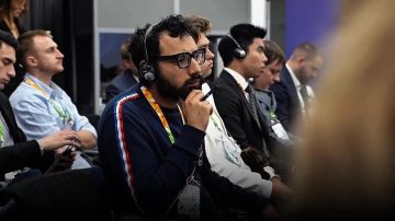 Денис Шимановский: Сегодня наш стенд с особым трепетом и волнением ожидал гостей