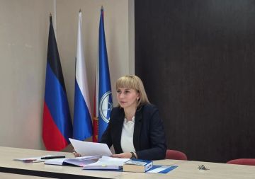 Николай Руппель: Первый заместитель главы администрации округа Юлия Рачек провела внеплановое заседание комиссии по делам несовершеннолетних и защите их прав на территории Ясиноватского округа
