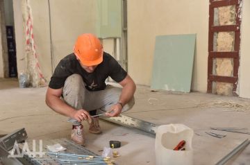 В Еленовке начали капремонт школы, которую не обновляли почти 60 лет