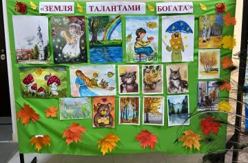 27 сентября поселок Троицко-Харцызск отметил свой праздник, а украшением торжества стала выставка детского творчества