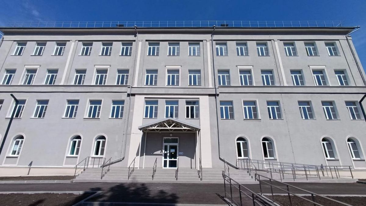 В Орджоникидзевском районе под контролем технадзора Подмосковья завершается восстановление Дворца детского и юношеского творчества