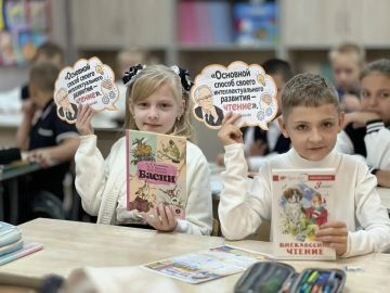 В школах Кировского прошли занятия проекта «Разговоры о важном»