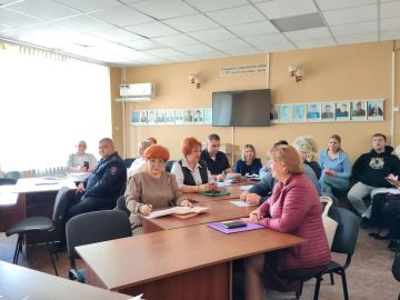 В администрации Амвросиевского муниципального округа состоялось заседание рабочей группы по выявлению и ликвидации мест произрастания наркосодержащих растений