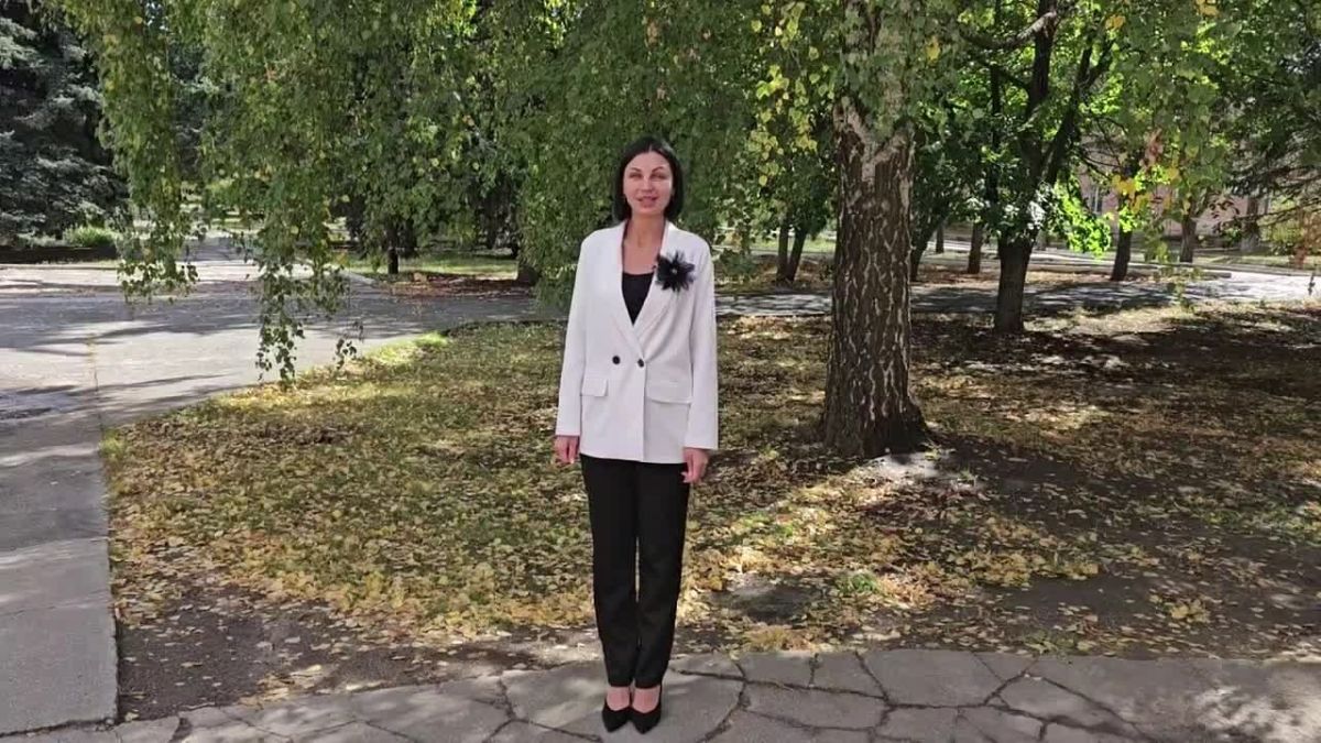 Наш поселок — это не просто точка на карте, это место, где каждый поворот дороги знаком до боли, а каждый дом хранит частичку нашей общей истории
