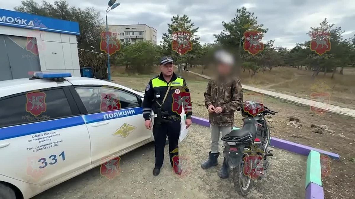 В посёлке Черноморское 16-летний подросток на мопеде устроил погоню с полицией
