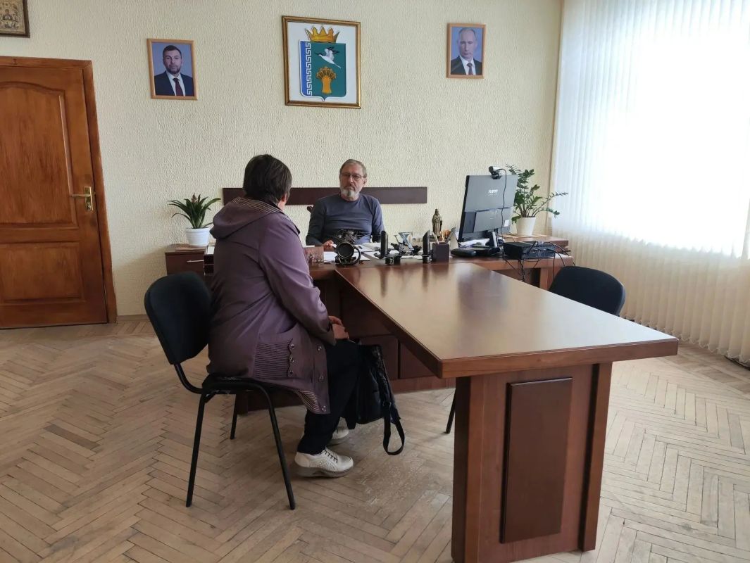 Борис Трима: Сегодня провел еженедельный личный прием жителей Мангушского муниципального округа