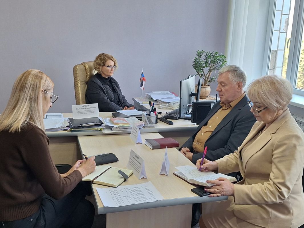 Александр Шатов: В Шахтерске провели заседание Штаба по вопросам охраны здоровья граждан