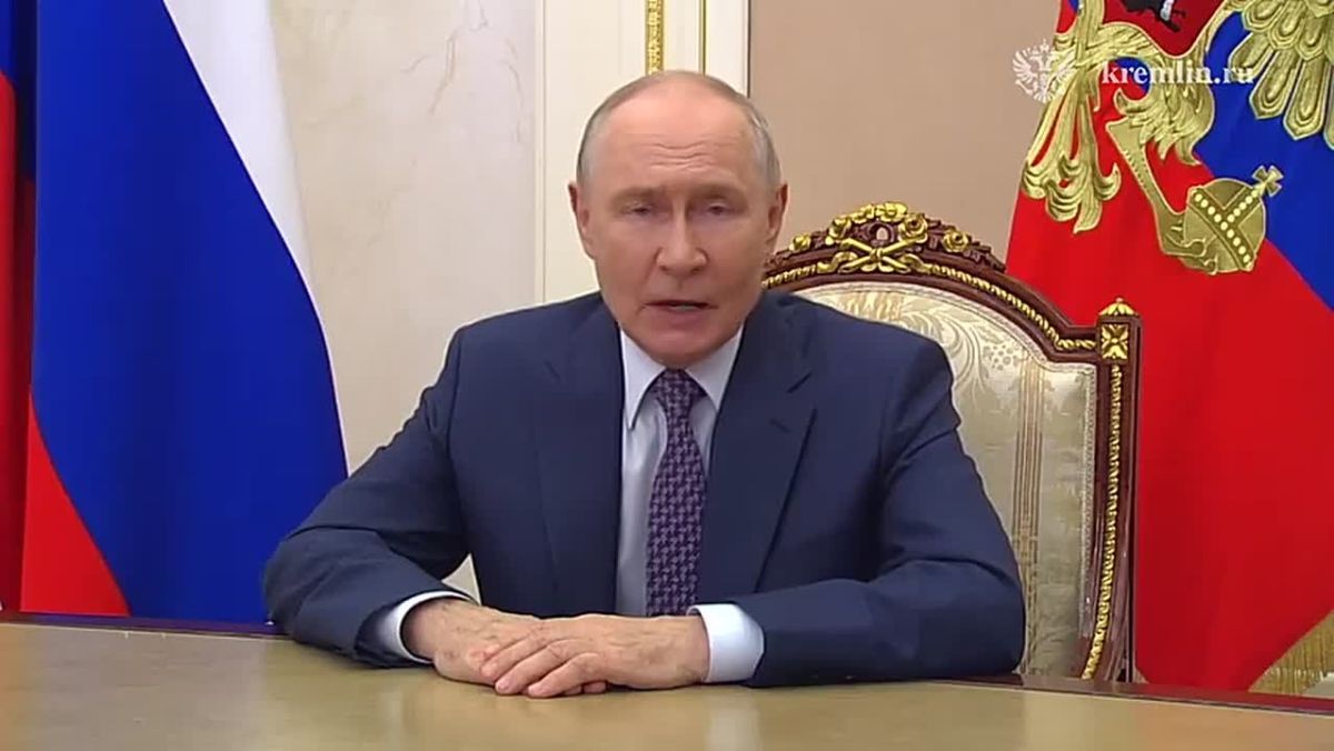 Александр Подгорный: Президент России Владимир Путин поздравил учителей с профессиональным праздником