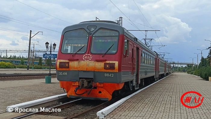 Вниманию пассажиров! В сутки 6 октября ограничивается маршрут следования пригородному поезду «Иловайск – Торез»