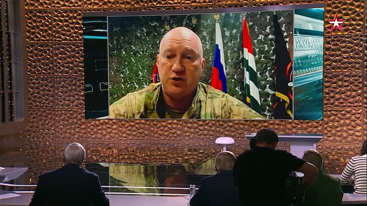Борьба за господствующие высоты около Дружковки в ДНР идет для обеспечения работы дронов, которые разрушают позиции противника перед заходом штурмовиков
