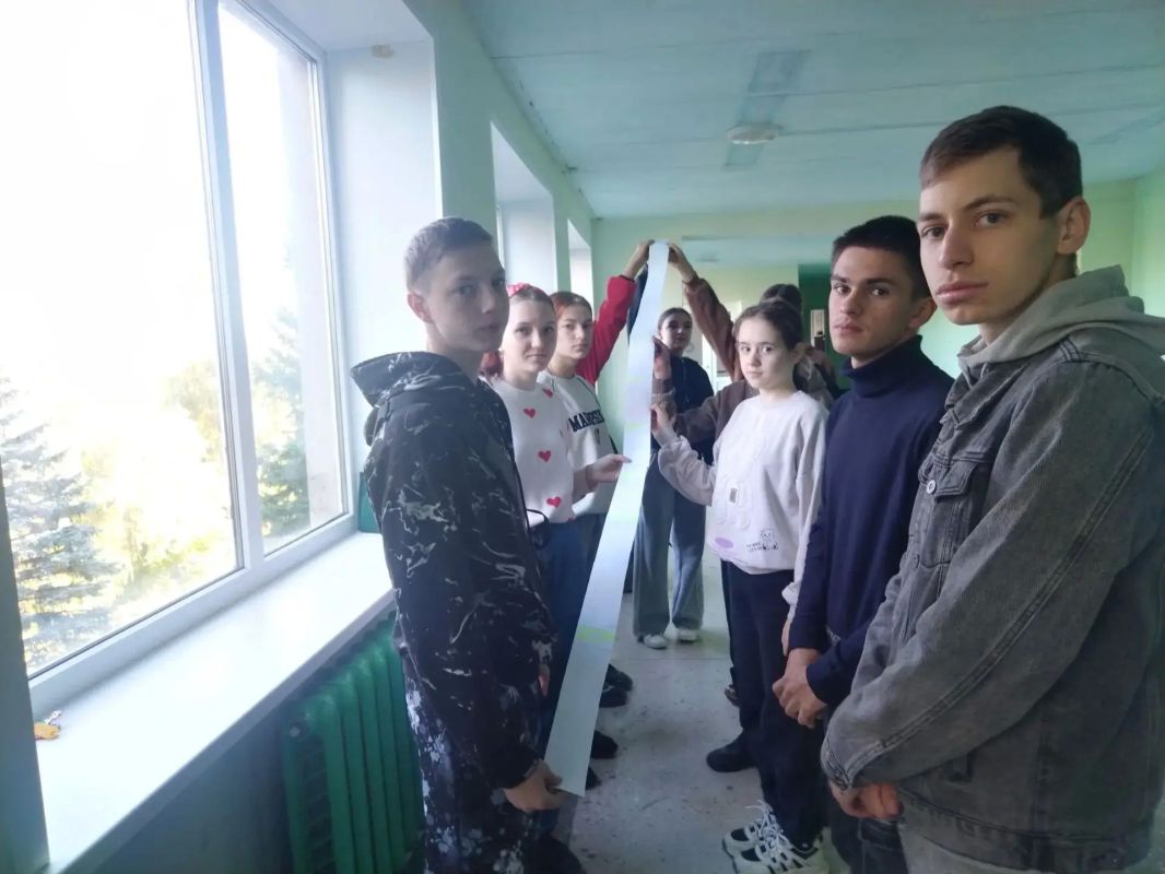 ОУ «Торезский техникум строительства, технологий и сервиса» создал особую «Ленту времени»