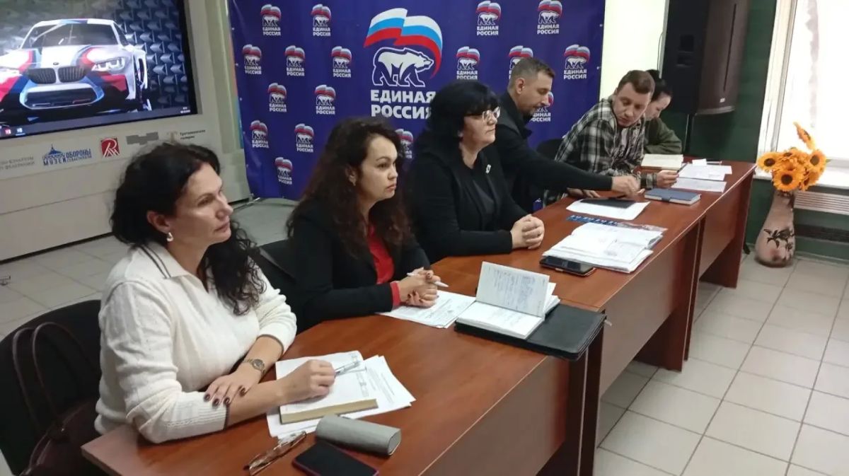 В Мангушском муниципальном округе прошла встреча с работниками учреждений культуры