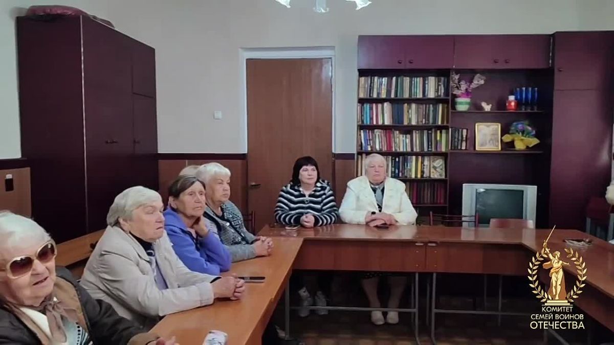 Под Покровом Богородицы: тепло родного края и пухового платка