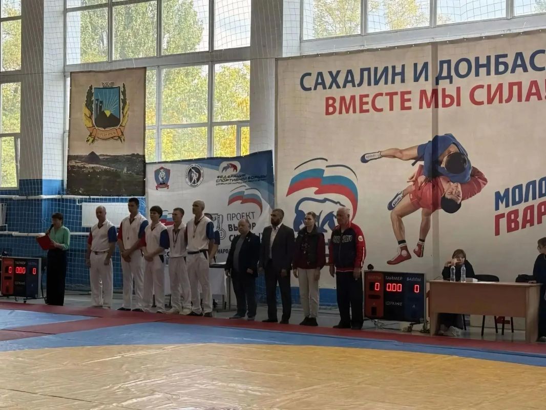 Александр Шатов: В Шахтерске провели Первенство ДНР по самбо среди юношей и девушек 2011-2013 г.р