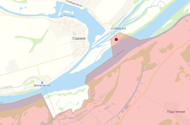 Российские военные заняли плацдарм на острове Сомовая Коса между Днепром и Ингульцом в Херсонской области, сообщает "LostArmour"