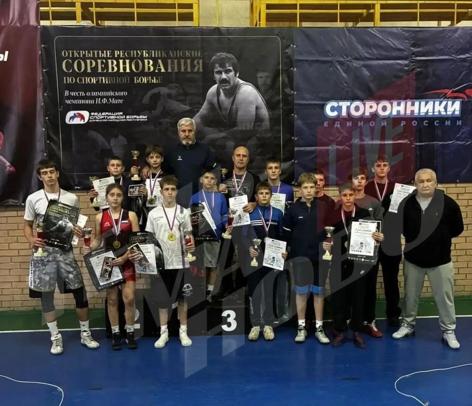 Наталья Великодная: Тельмановские воспитанники приняли участие в открытых республиканских соревнованиях по вольной борьбе