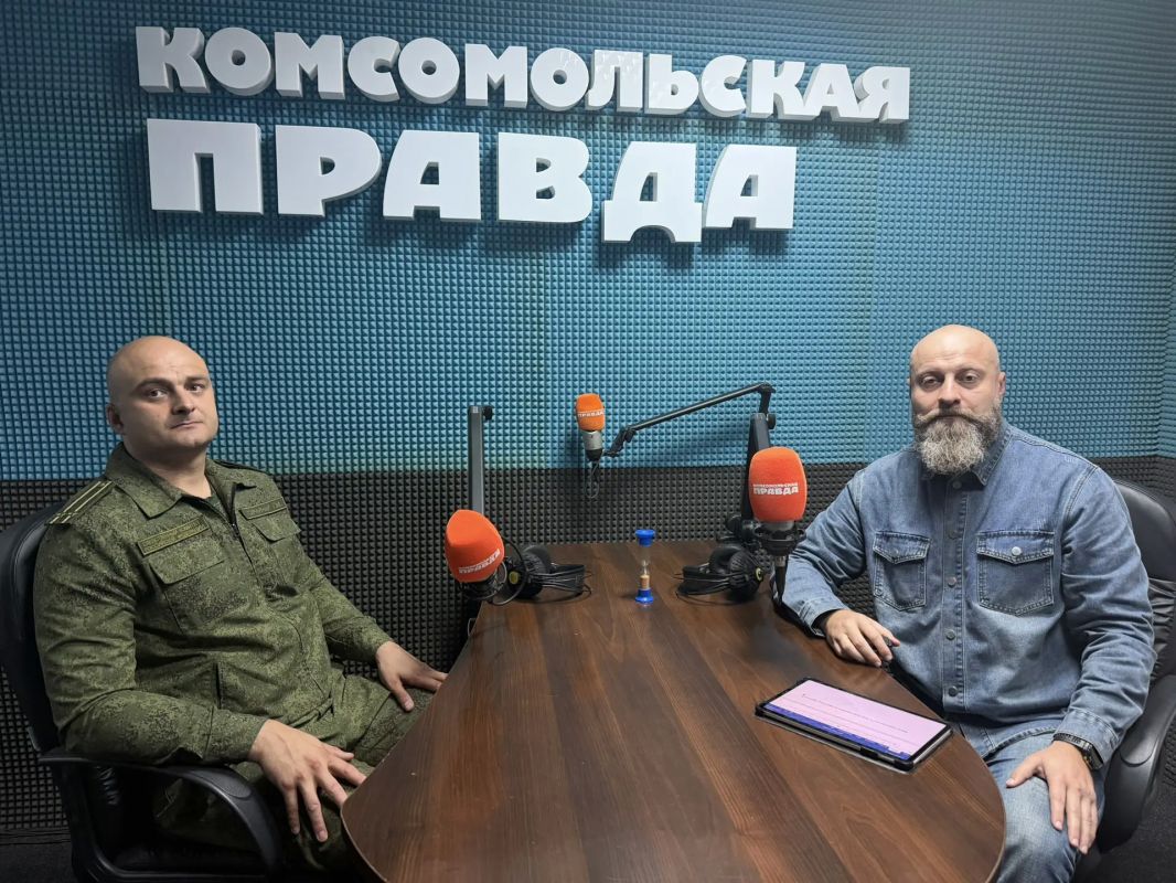 Интервью сотрудника следственного управления на "Радио Комсомольская правда Новороссия" в День образования криминалистики СКР