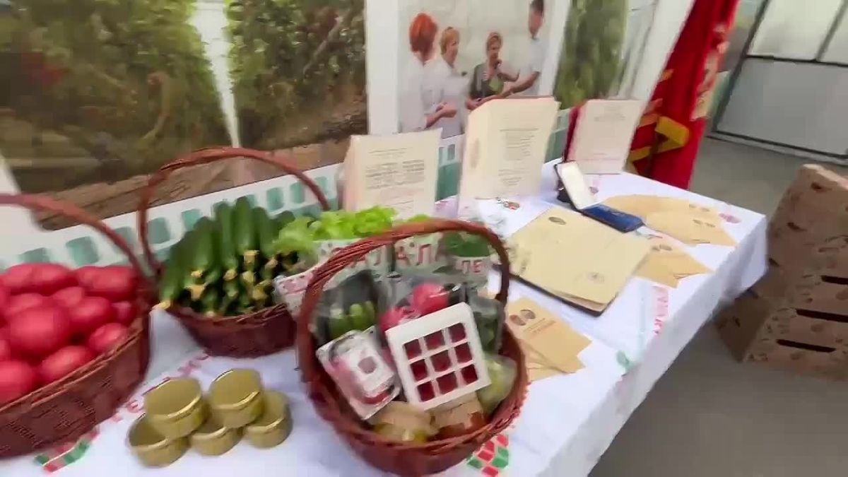 В рамках десятого сезона конкурса «Достояние Губернии» Павел Покровский побывал на площадке комплекса «Тепличный» Конкурс нацелен на поддержку местных компаний, организаций сферы культуры, туризма и НКО, а также на...