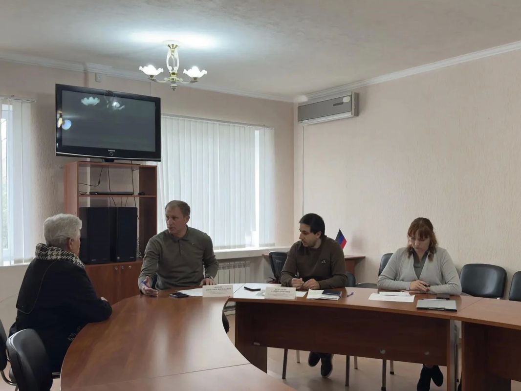 Александр Шатов: Провел прием граждан в Ждановке