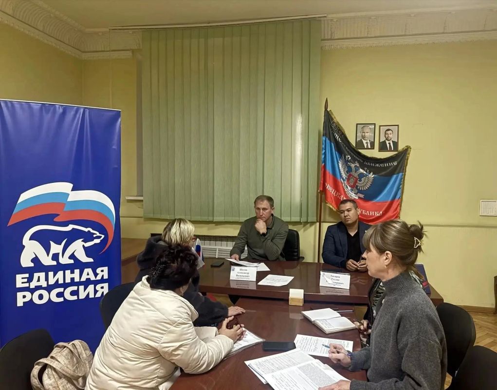 Александр Шатов: Провел прием граждан в приемной «Единой России»