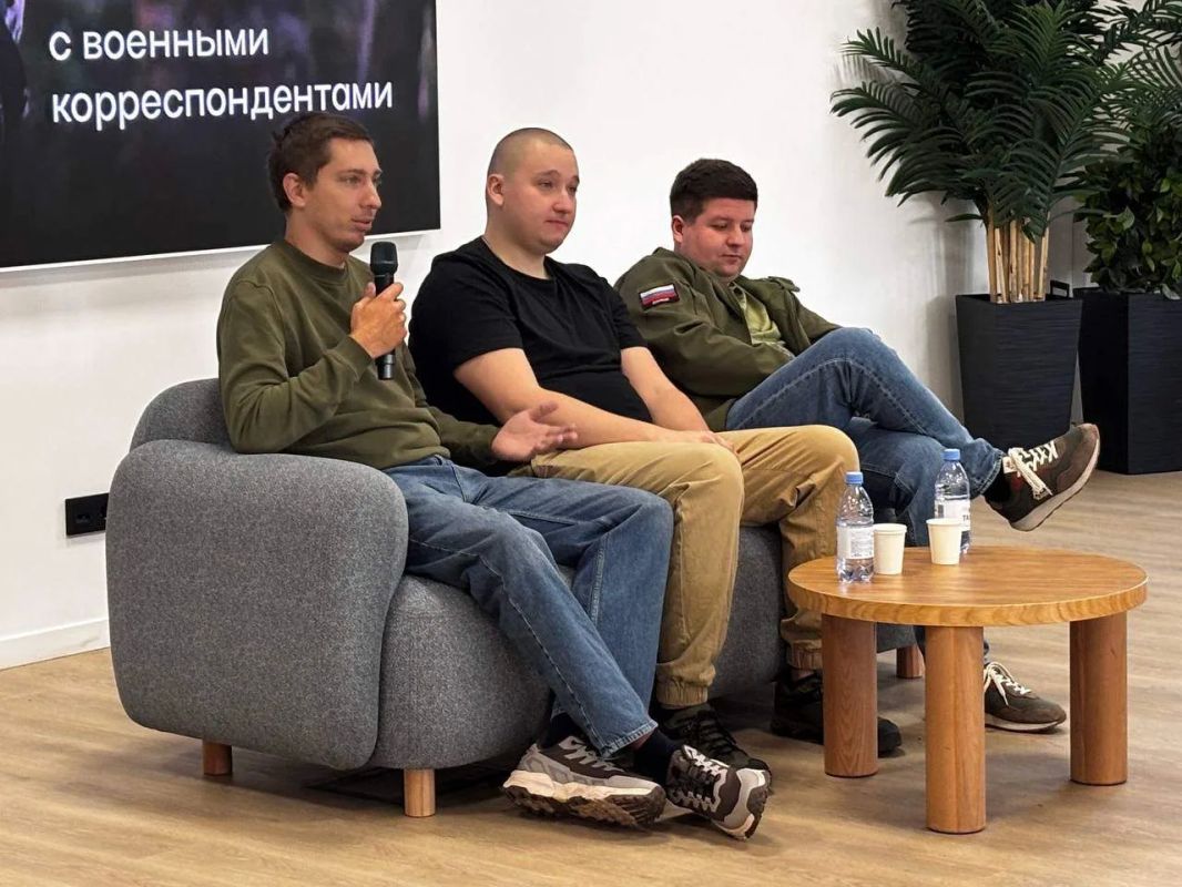 То, что в кадре. Военный корреспондент — очевидец страшных событий, роль которого рассказать и передать происходившее максимально ярко, но достоверно