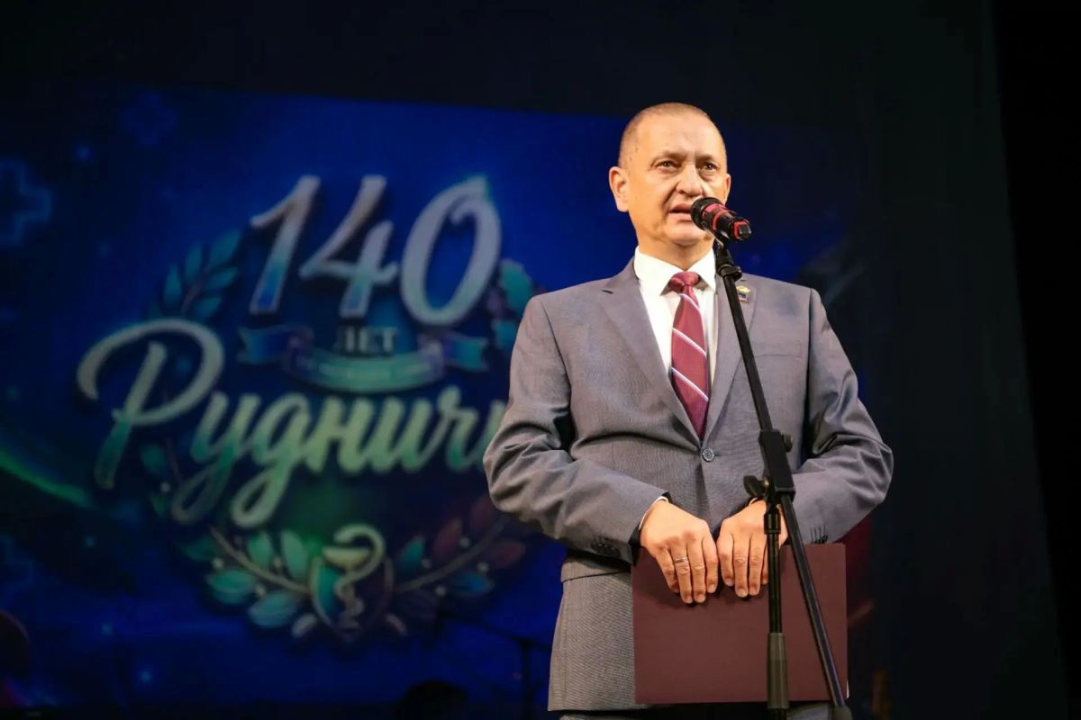 Дмитрий Огилец: В торжественной атмосфере Донецкого республиканского академического молодёжного театра, наполненной теплотой и искренней признательностью, совместно со своим коллегой Островским Денисом Сергеевичем, принял...