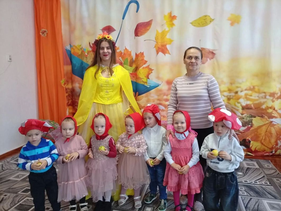 В детском саду № 5 «Солнышко» солнечно отметили Праздник Осени