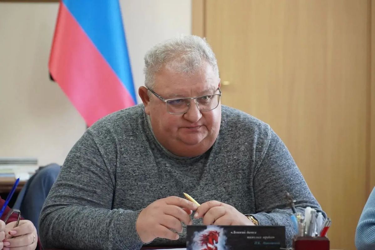 Игорь Мартынов: Провёл малое аппаратное совещание с руководителями структурных подразделений администрации